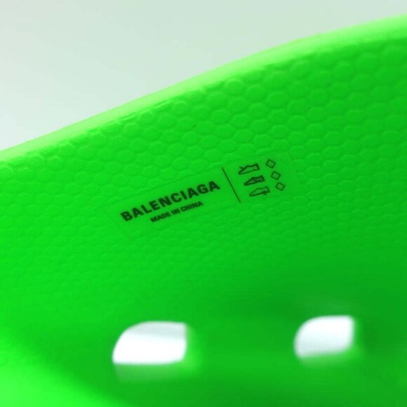 Balenciaga x Crocs Pool Slide Sandals Neon Green Rubber Size 36 NEW - Picture 9 of 11